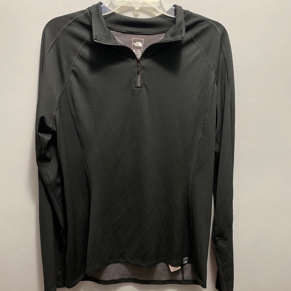 north face black 1/4 zip up